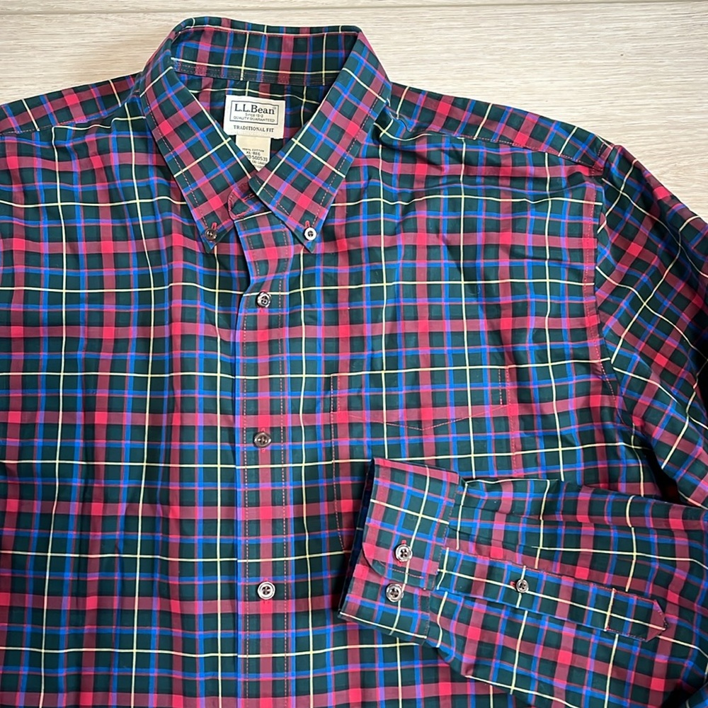 L.L. Bean Traditional Fit Classic Plaid Men's Button Down Shirt Blue & Red  XL